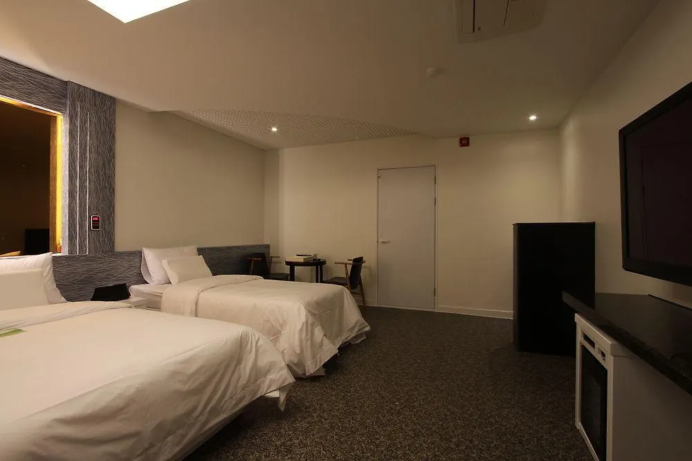 Raum Hotel Incheon 3*,  South Korea