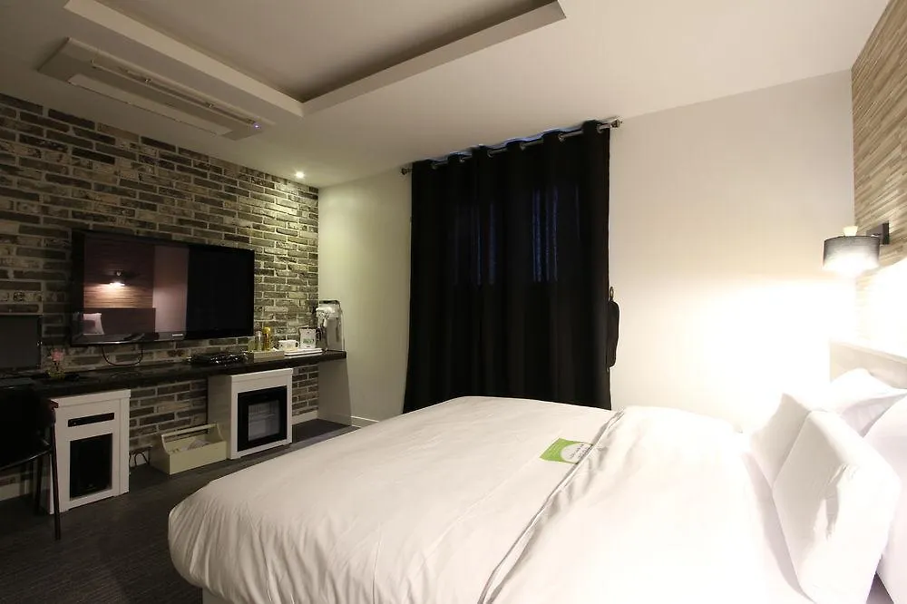 Raum Hotel Incheon