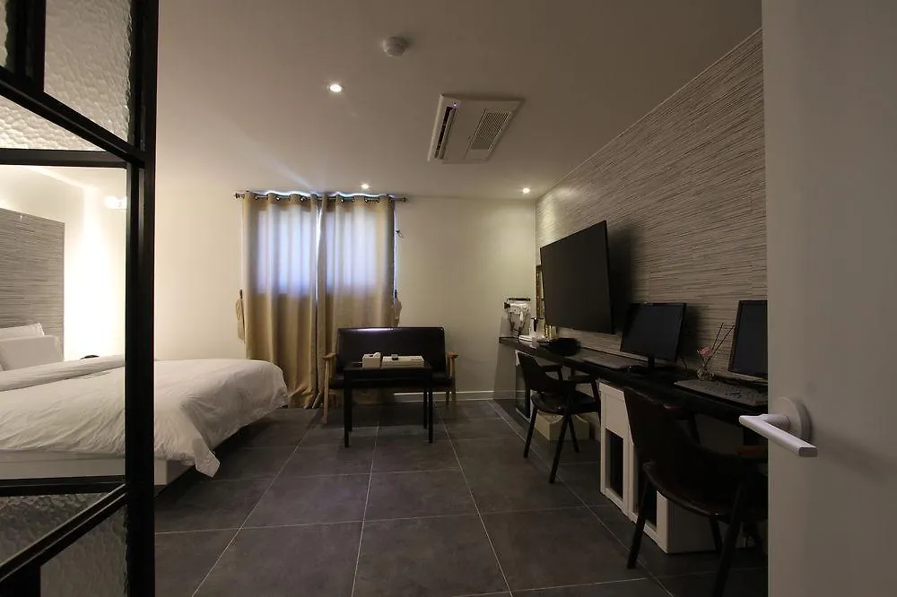 ***  Raum Hotel Incheon South Korea