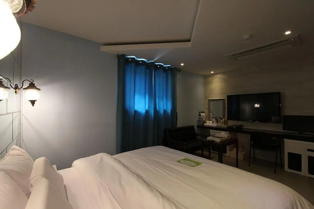 Raum Hotel Incheon