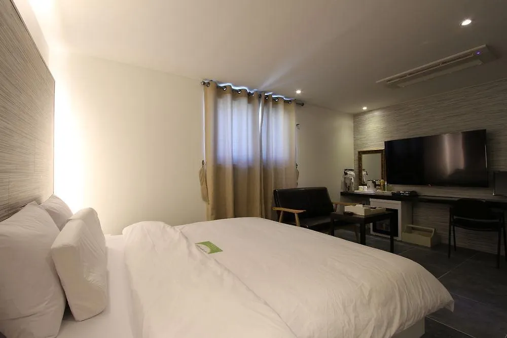 Raum Hotel Incheon 3*,  South Korea