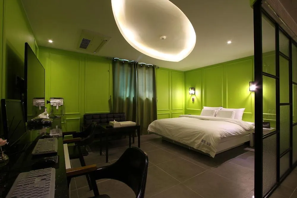 Raum Hotel Incheon 3*,