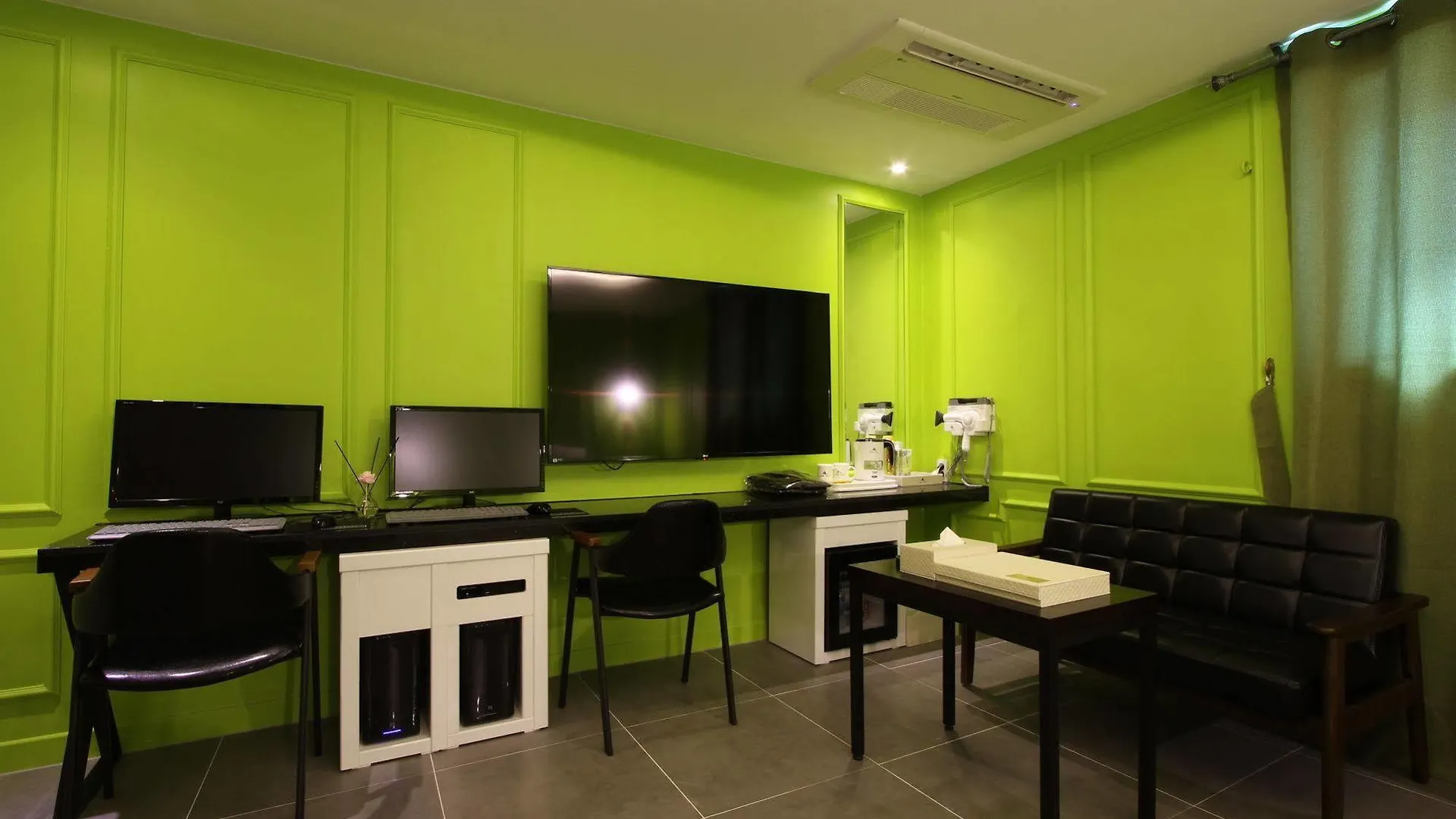 Raum Hotel Incheon