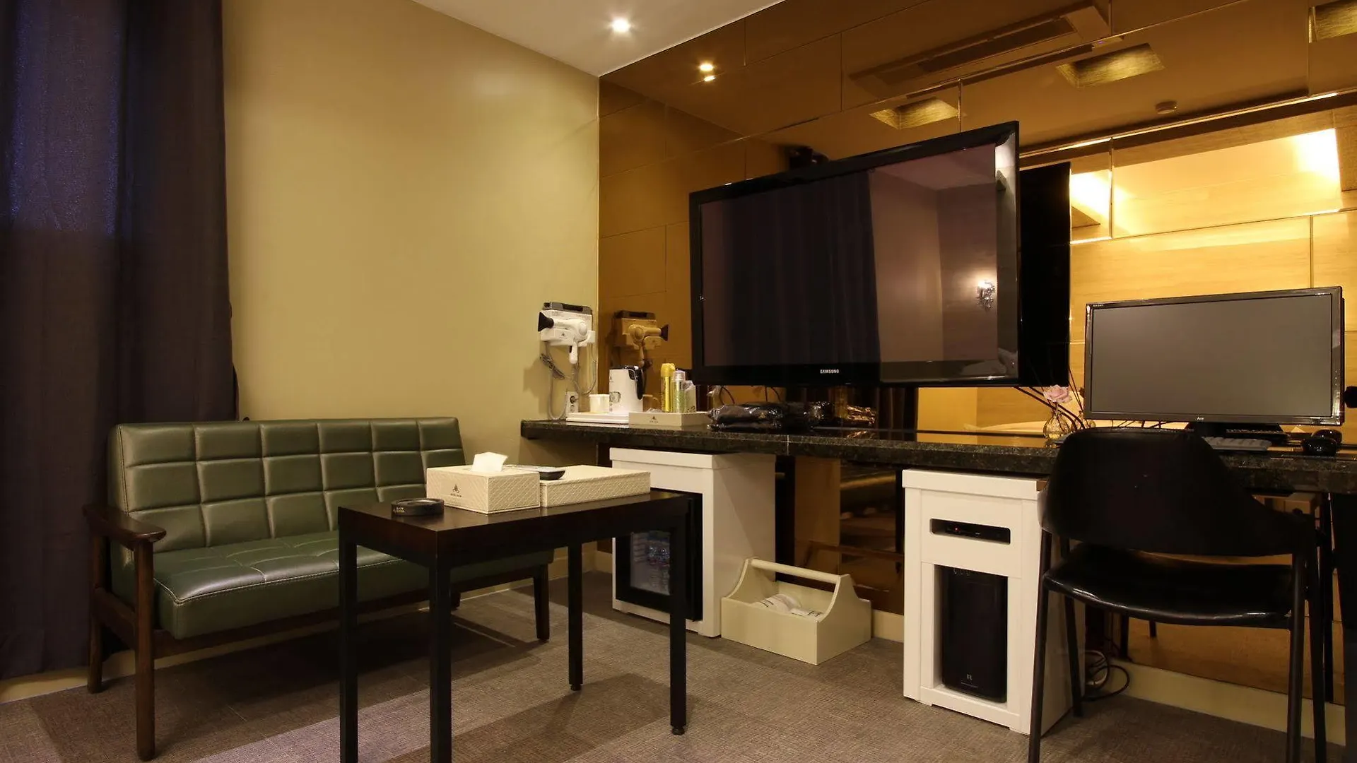Raum Hotel Incheon